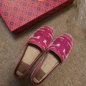 Tory BurchTory Burch Pink/White Canvas And Leather Espadrille